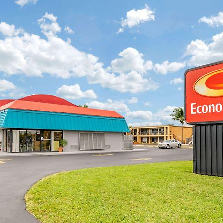 Econo Lodge North North Fort Myers Exterior foto